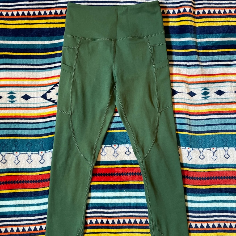 Zyia Pine Pocket Light n Tight Size 2 NWOT